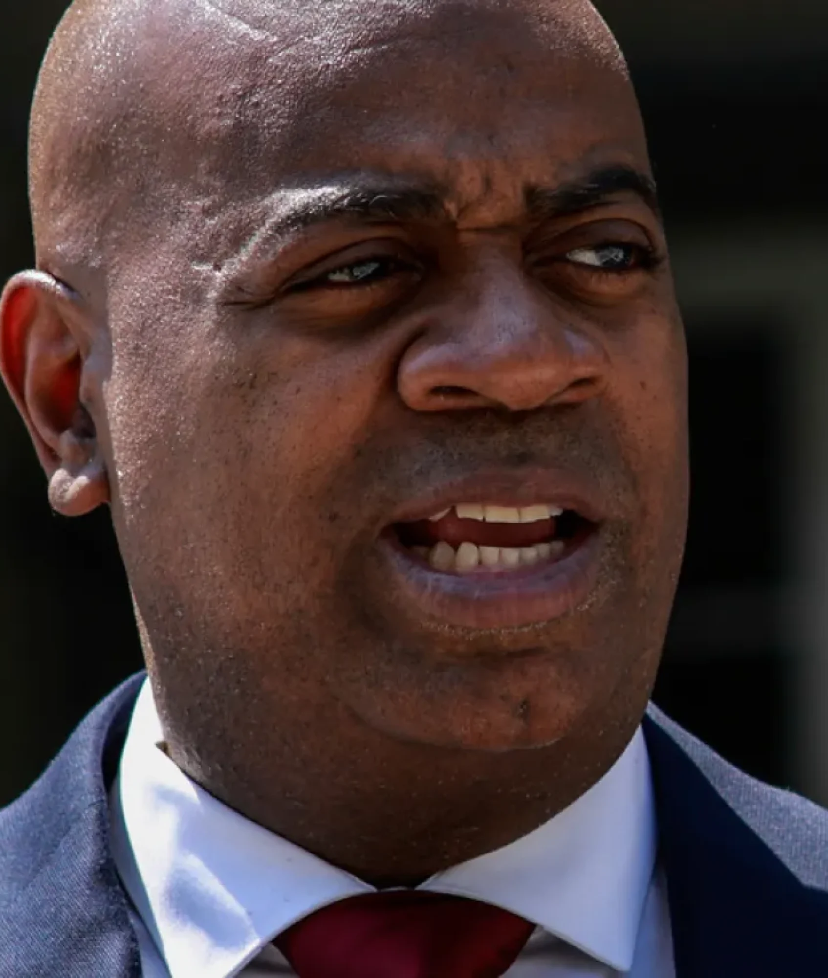 Provoca operativo de ICE en Newark choque múltiple con heridos: Alcalde