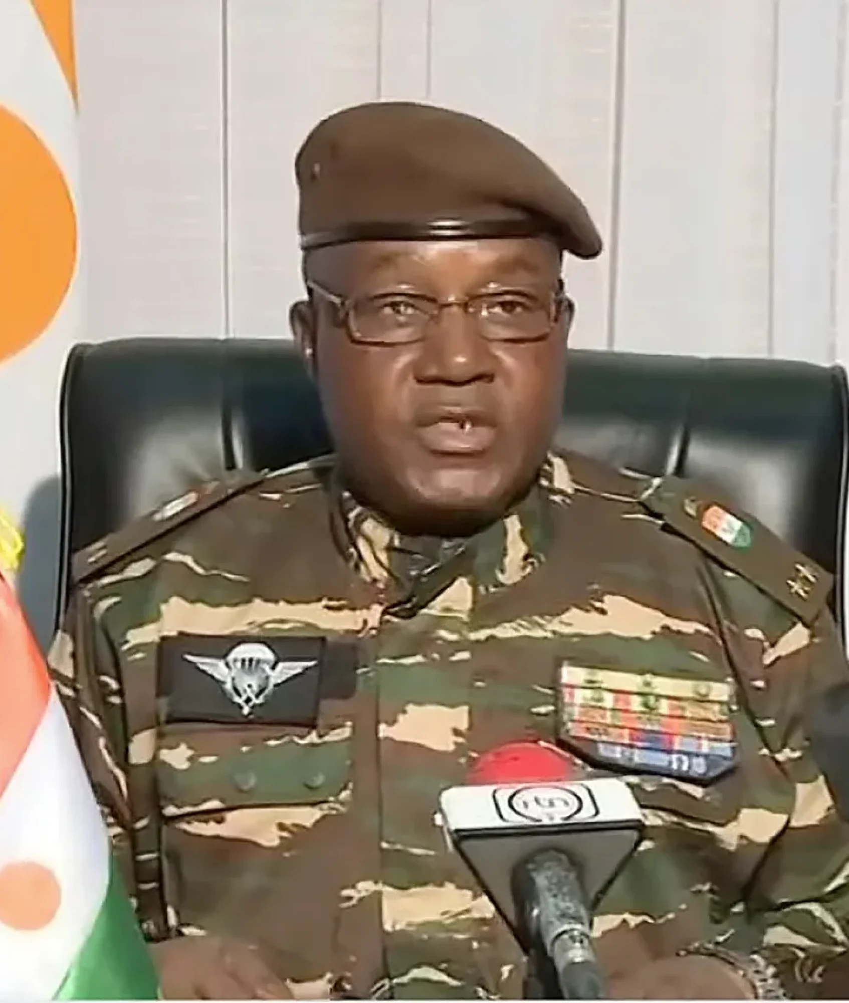 Estado Islámico se atribuye ataque a base aérea en Níger