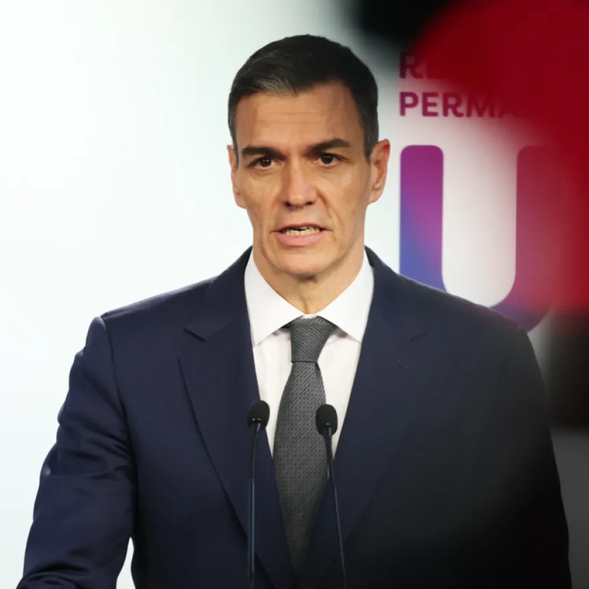 Afirma Casa Blanca que España coopera en Oriente Medio; Madrid lo desmiente